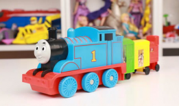 托马斯小火车玩具视频,欢声笑语中的童年回忆